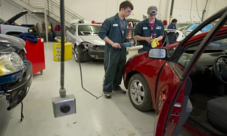 Can Transmission Fluid Enter a Manual Clutch? The Hidden Leak That Causes Clutch Failure